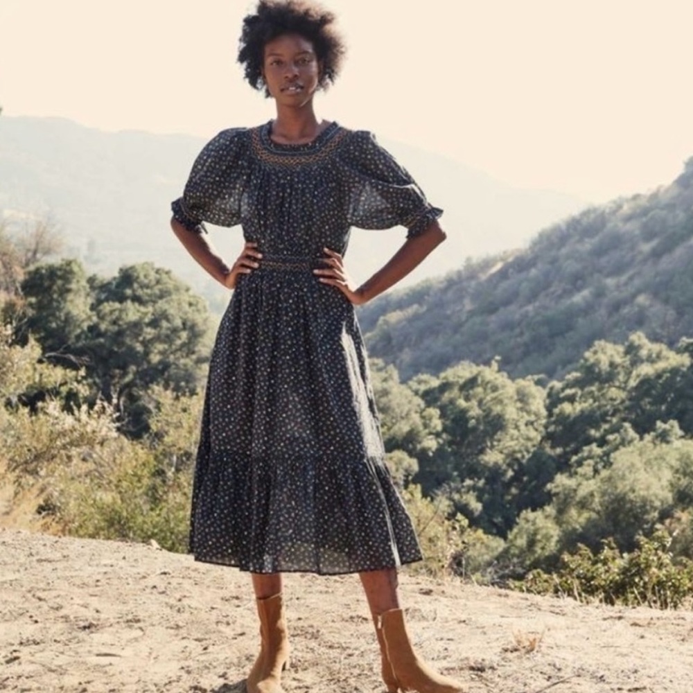 Doen Isidore Dress in black park monceau floral